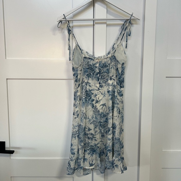 Sundress - Picture 6 of 6